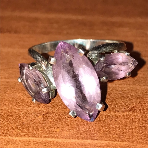 New Genuine Amethyst Ring and Earrings 925 Silver Sterling English Lock - Picture 5 of 8